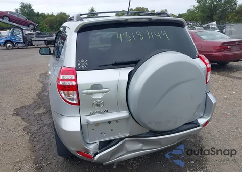 2011 Toyota Rav4 Base V6 z USA, uszkodzony, nr VIN JTMBK4DV9B5104024